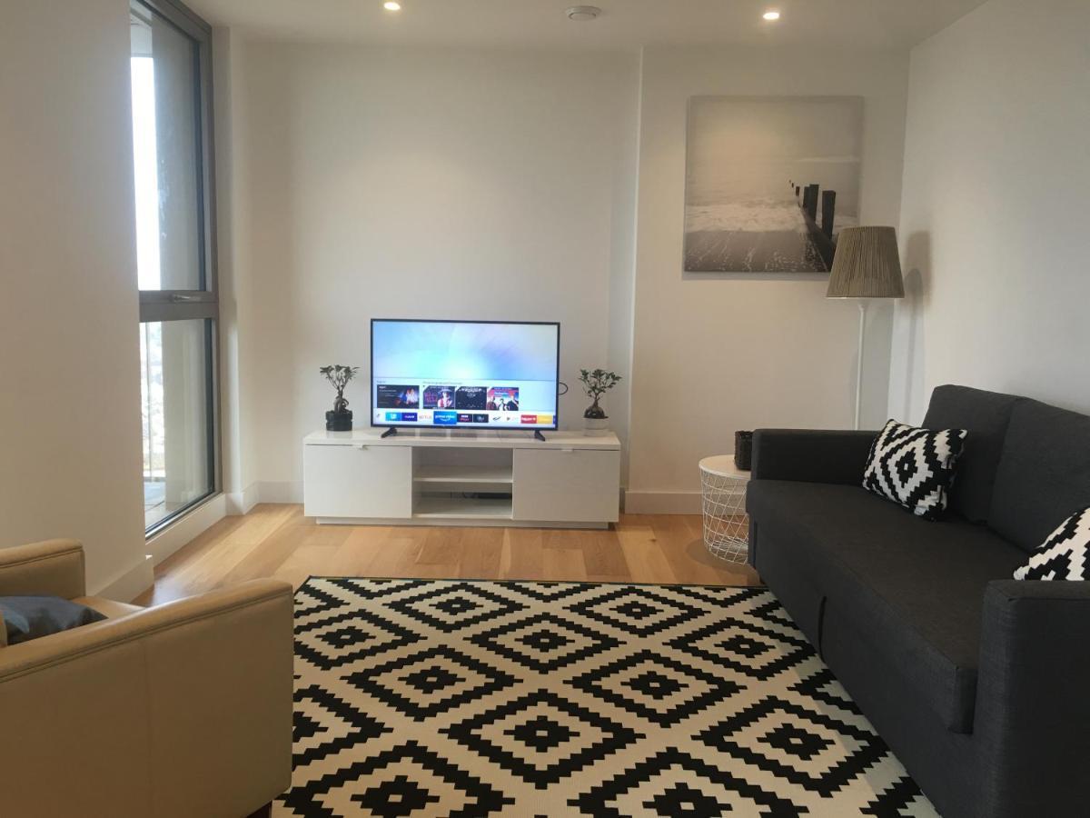Luxurious Serviced Apartment In Croydon Exterior foto