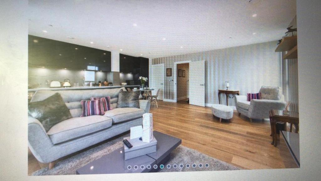 Luxurious Serviced Apartment In Croydon Exterior foto